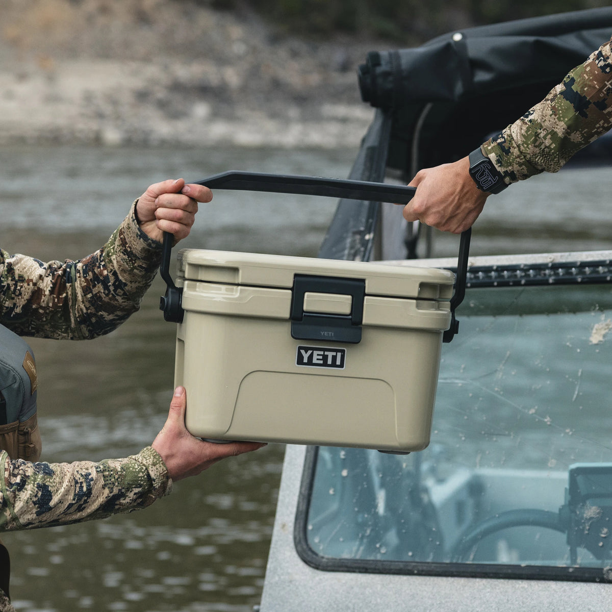 8 Hard Cooler - US 1185