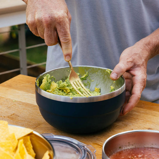 2 QT Insulated Bowl - US 1539
